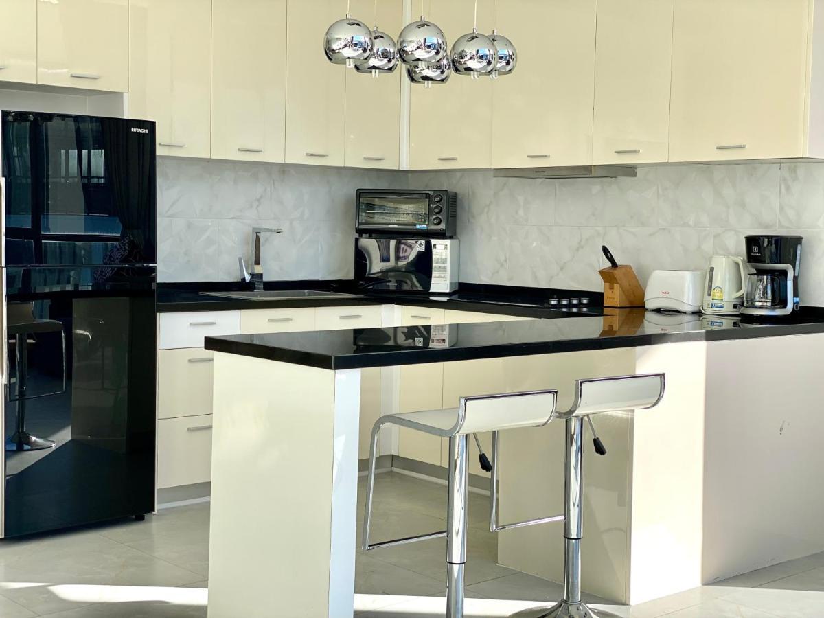 Icon Park Phuket Condo Kültér fotó