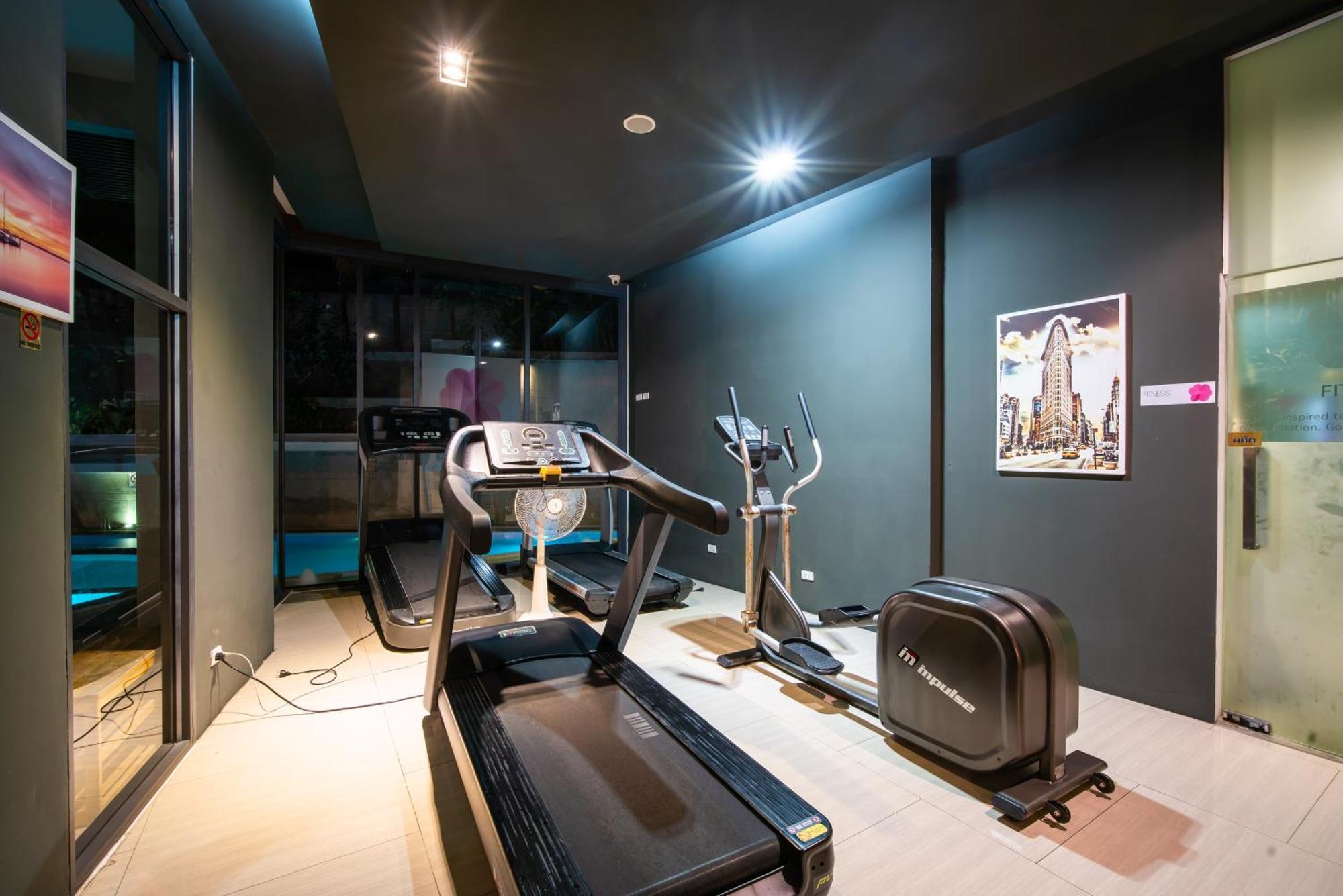 Icon Park Phuket Condo Kültér fotó