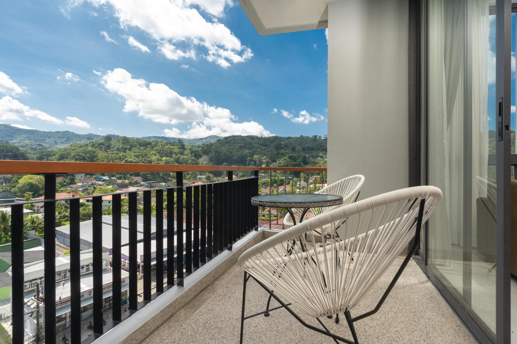 Icon Park Phuket Condo Kültér fotó